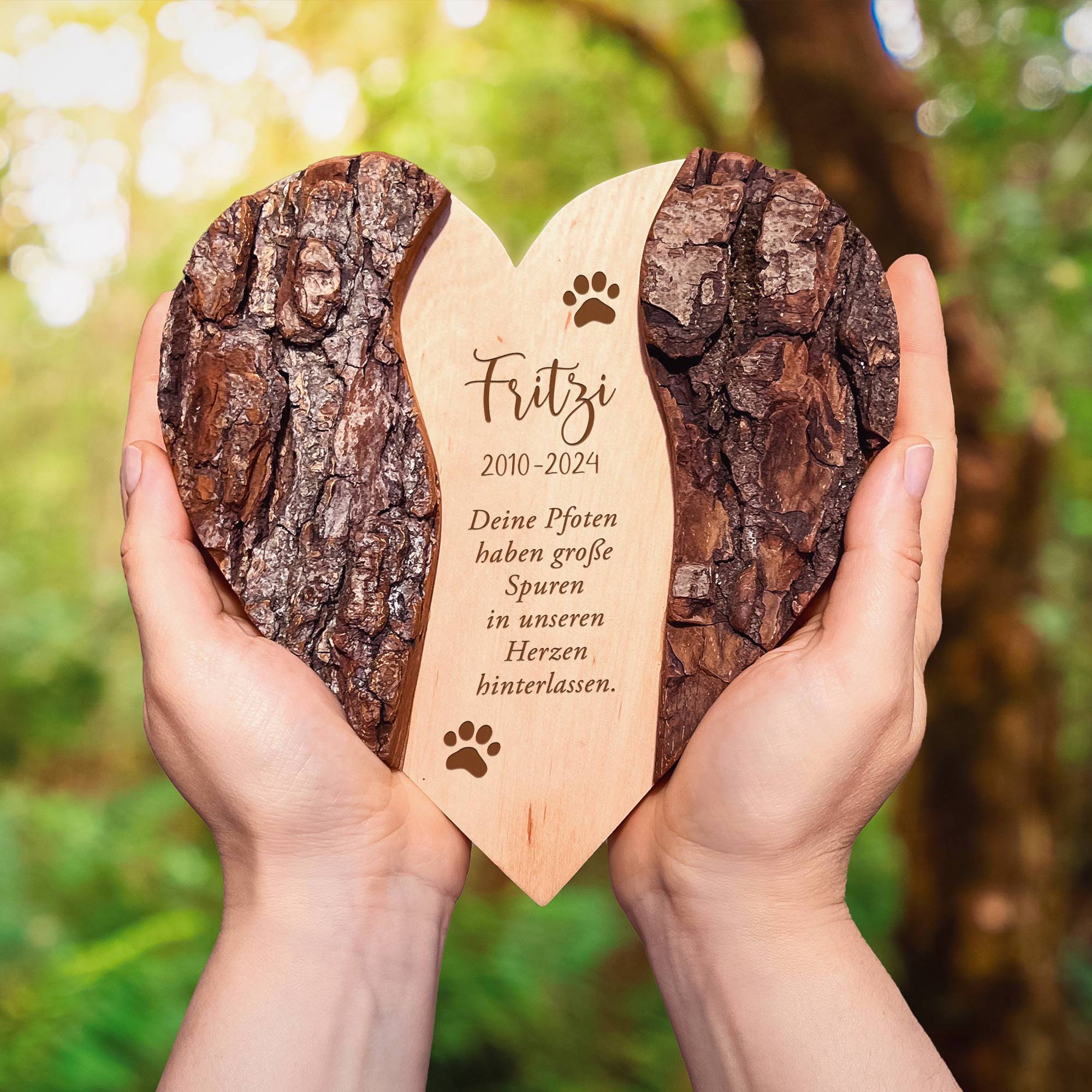 Personalisiertes Holzherz mit Rinde - Katze